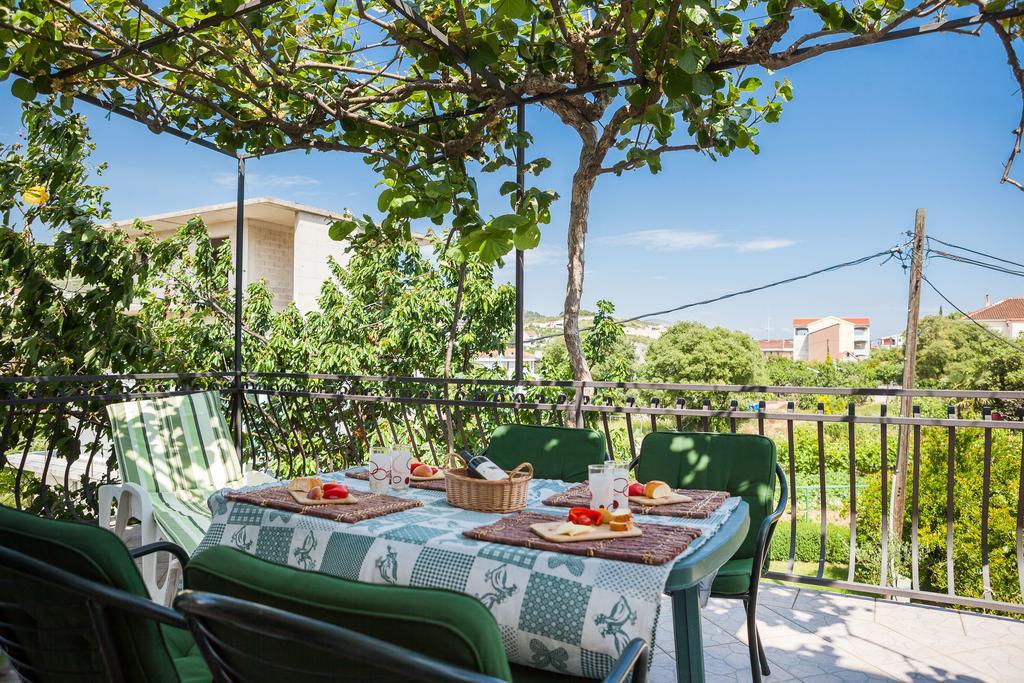 מרינה Apartments Beata מראה חיצוני תמונה
